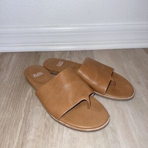 Eileen Fisher Duet Tumbled Leather Sandal Women's-Size 9